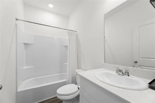 $2,250 | 1540 Shadow Hawk Drive, Fort Worth, TX 76052