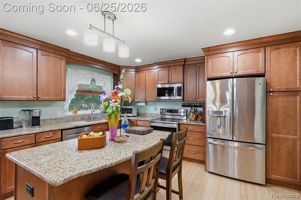 45658 Hanford Road Canton, MI 48187 - Photo 23 of 58