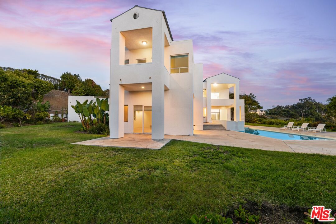 6081 Cavalleri Road Malibu, CA 90265 - Photo 6 of 52
