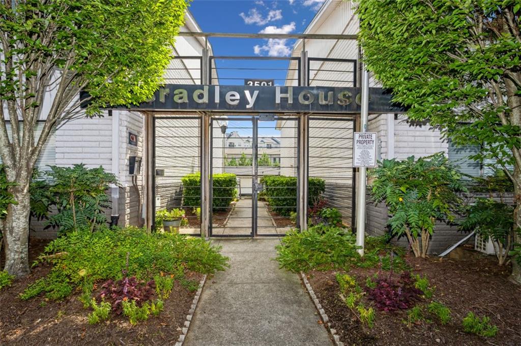 3501 Roswell Road, Unit 106 Atlanta, GA 30305 - Photo 1 of 1 Gallery Image 1