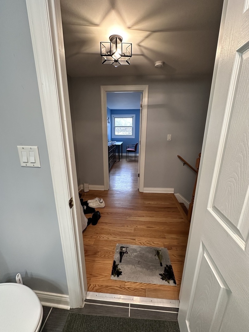 263 Blackberry Drive Bolingbrook, IL 60440 - Photo 32 of 50 a view of a livingroom from a hallway