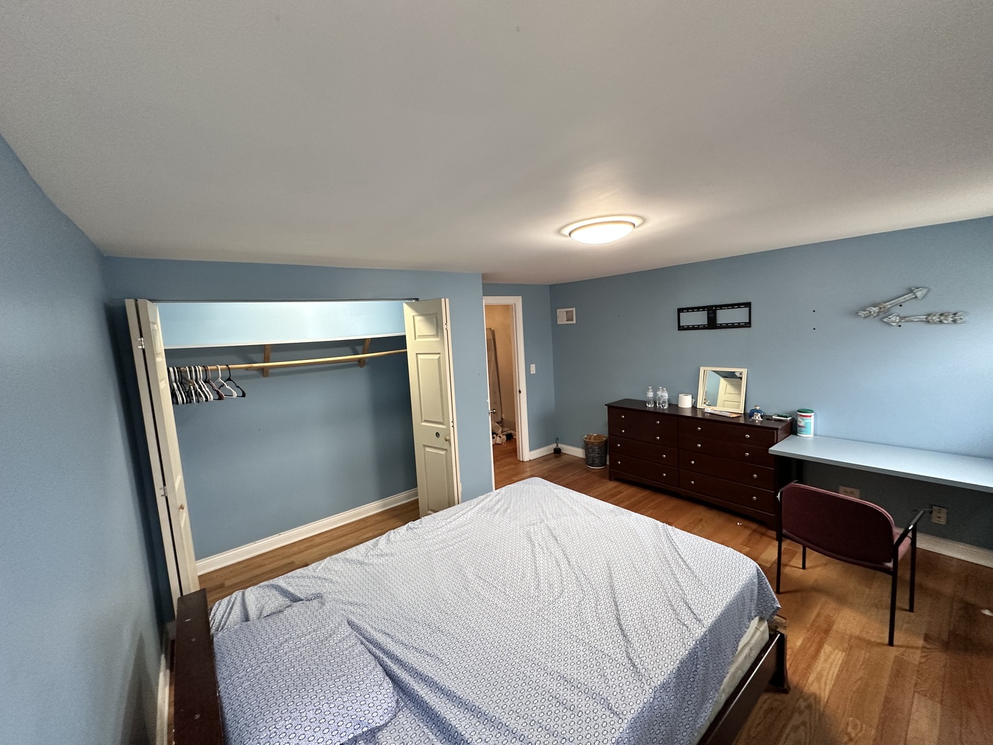 263 Blackberry Drive Bolingbrook, IL 60440 - Photo 34 of 50 a bedroom with a bed and a dresser