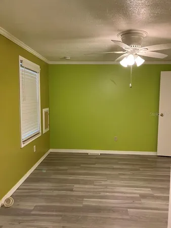 $159,900 | 1305 Mohawk Circle, Tavares, FL 32778