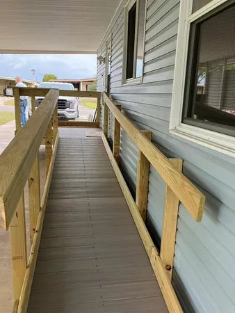 $159,900 | 1305 Mohawk Circle, Tavares, FL 32778