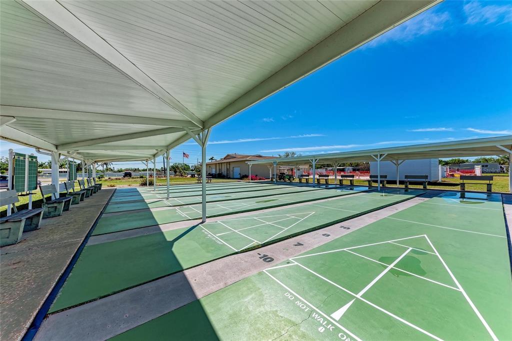 5619 Bayshore Road, Unit 164 Palmetto, FL 34221 - Photo 37 of 42 a view of a tennis court