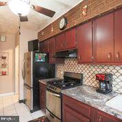 1327 Pentwood Road Baltimore, MD 21239 - Photo 5 of 32 Custom Tile Backsplash