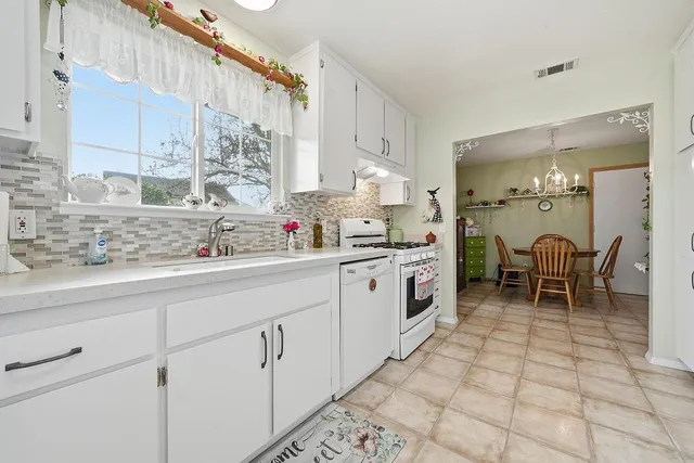 $530,000 | 954 Port Ashton Court, Galt, CA 95632