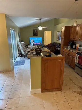 $1,850 | 37 Radford Lane, Palm Coast, FL 32164