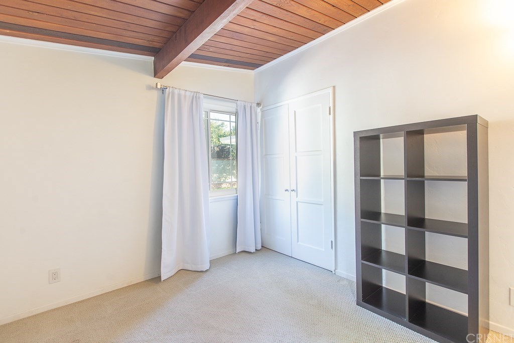 13961 Stroud Street Panorama City, CA 91402 - Photo 23 of 40