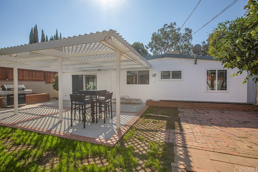 13961 Stroud Street Panorama City, CA 91402 - Photo 32 of 40