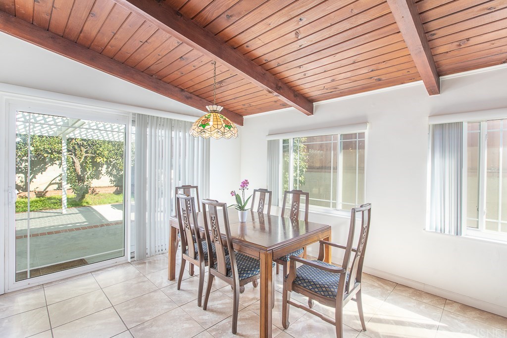 13961 Stroud Street Panorama City, CA 91402 - Photo 8 of 40