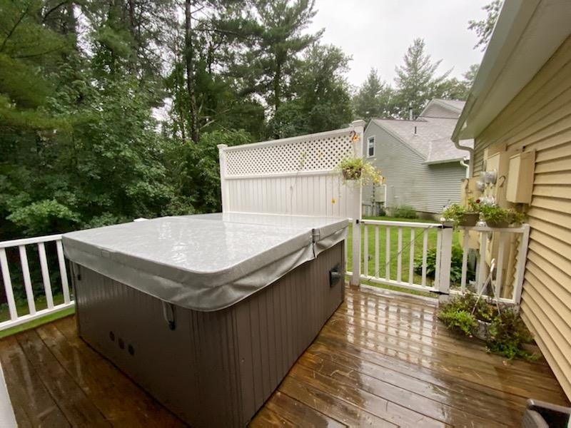 187 Winding Pond Road Londonderry, NH 03053 - Photo 20 of 40