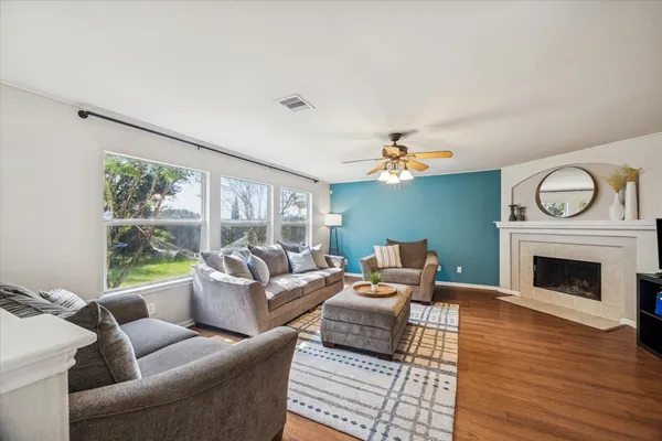 $2,800 | 22941 Antiqua Estates Court, Conroe, TX 77385