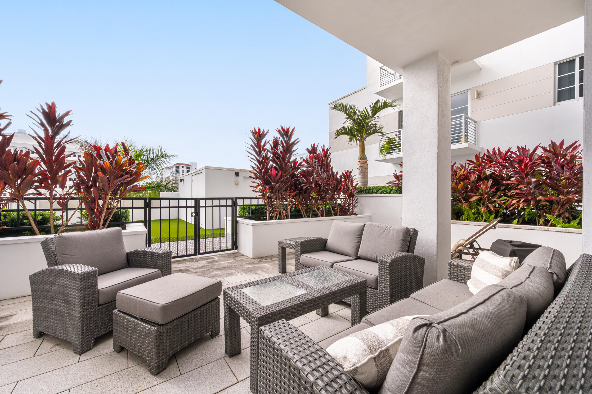 155 East Boca Raton Road, Unit 418 Boca Raton, FL 33432 - Photo 22 of 51 photo-21