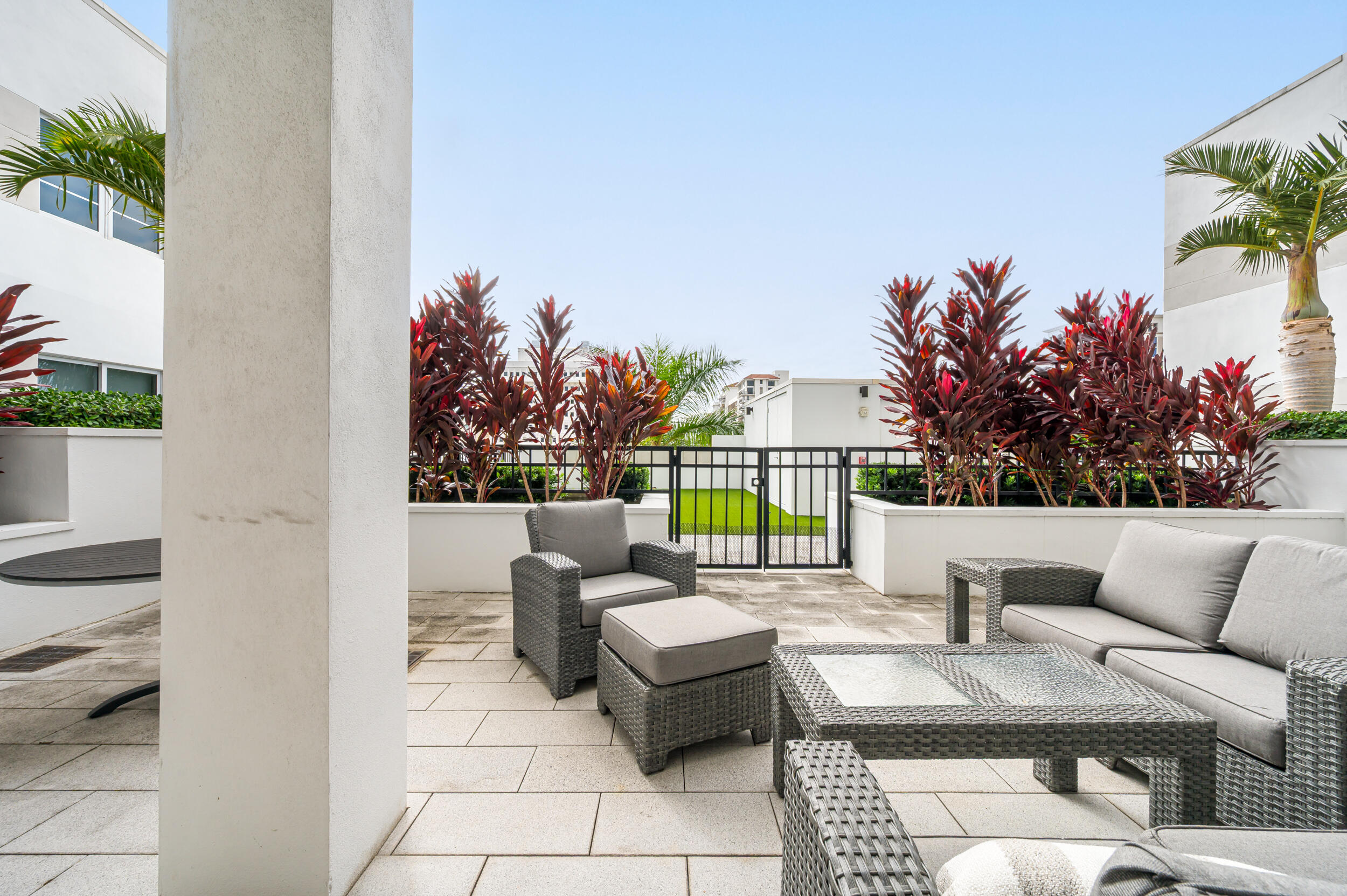 155 East Boca Raton Road, Unit 418 Boca Raton, FL 33432 - Photo 23 of 51 photo-22