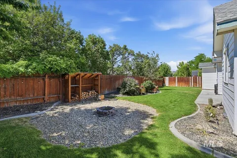 $357,900 | 7373 Edgebrook Drive, Nampa, ID 83687