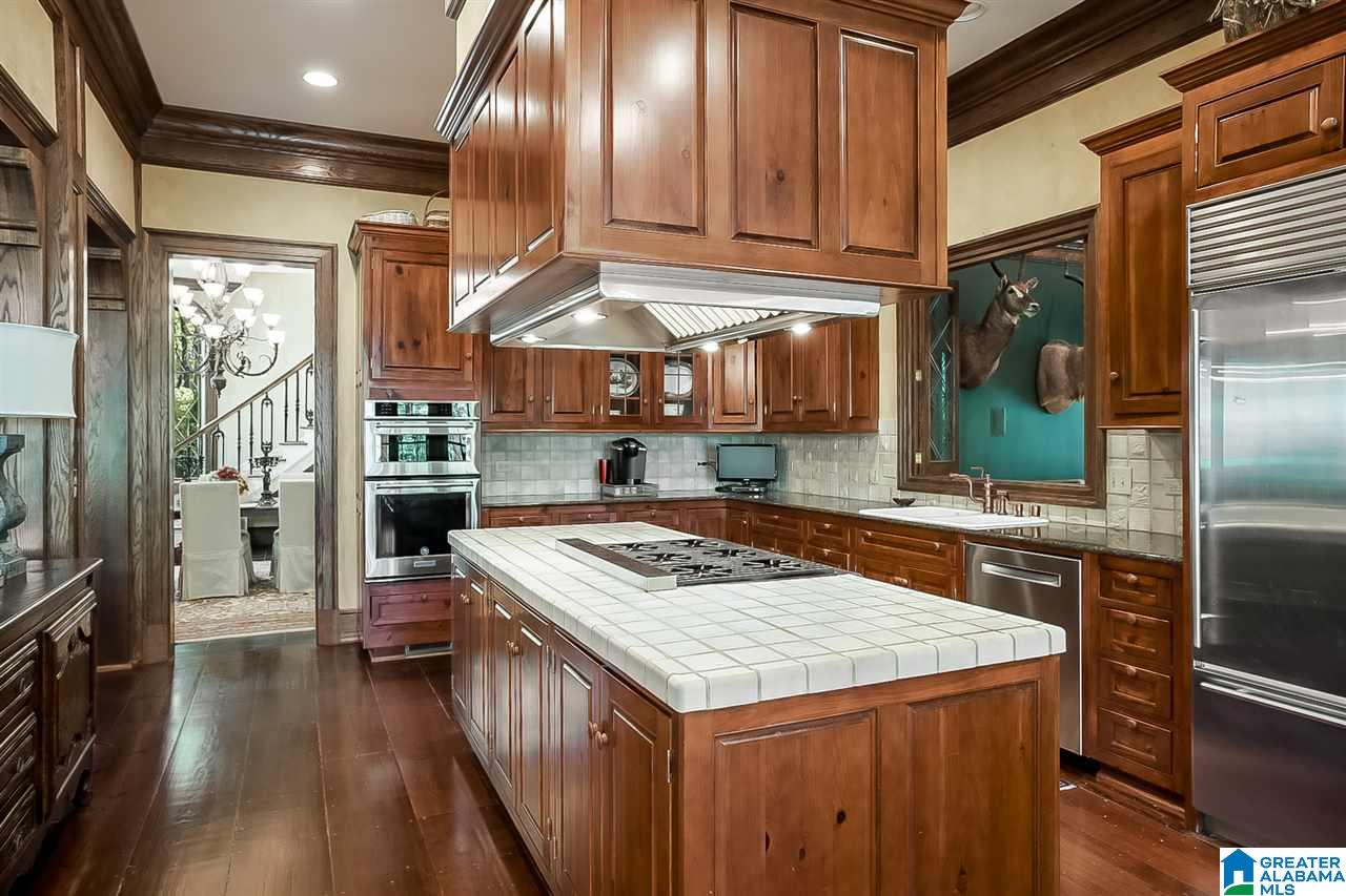 3 Innisbrook Lane Birmingham, AL 35242 - Photo 21 of 48