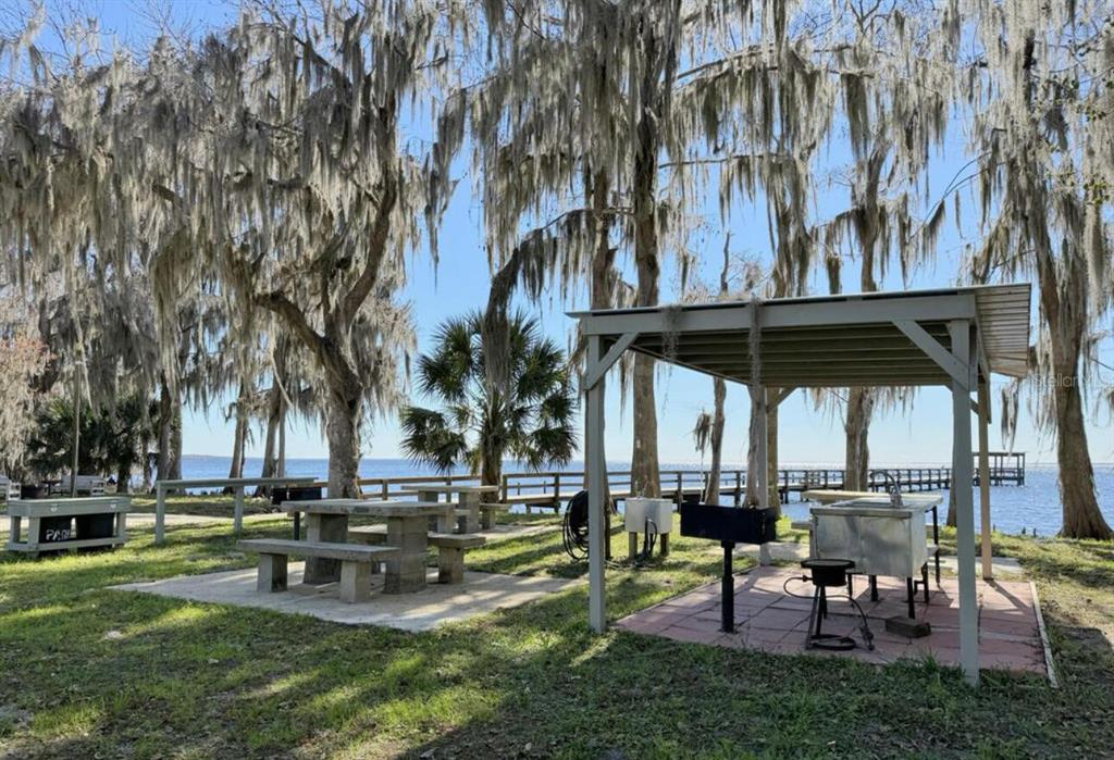 107 Georgetown Pt Road Georgetown, FL 32139 - Photo 6 of 11