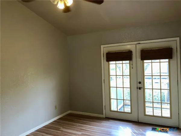 $1,800 | 615 Burleson Street, Unit 4, San Marcos, TX 78666