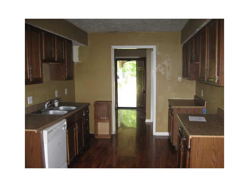 38 Rohn Road Brooklyn, IN 46111 - Photo 5 of 8