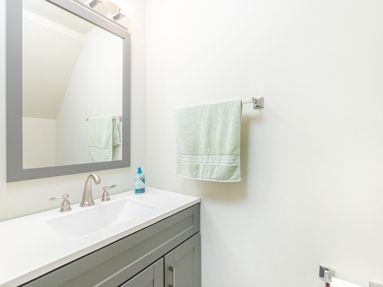 1715 Sorrell Brook Way Raleigh, NC 27609 - Photo 14 of 30 Half Bath