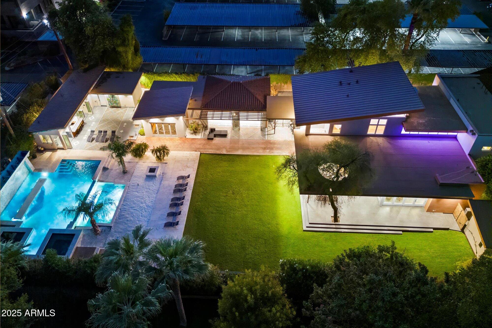 341 East Monte Vista Road Phoenix, AZ 85004 - Photo 1 of 77 006-Aerial