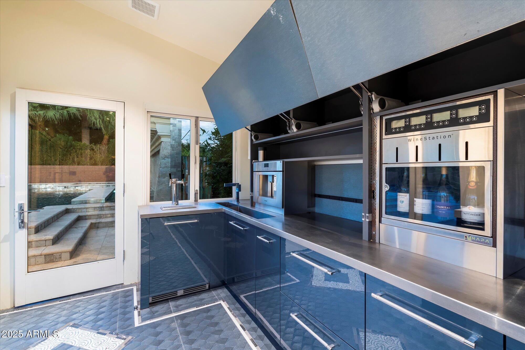 341 East Monte Vista Road Phoenix, AZ 85004 - Photo 59 of 77 a view of a porch