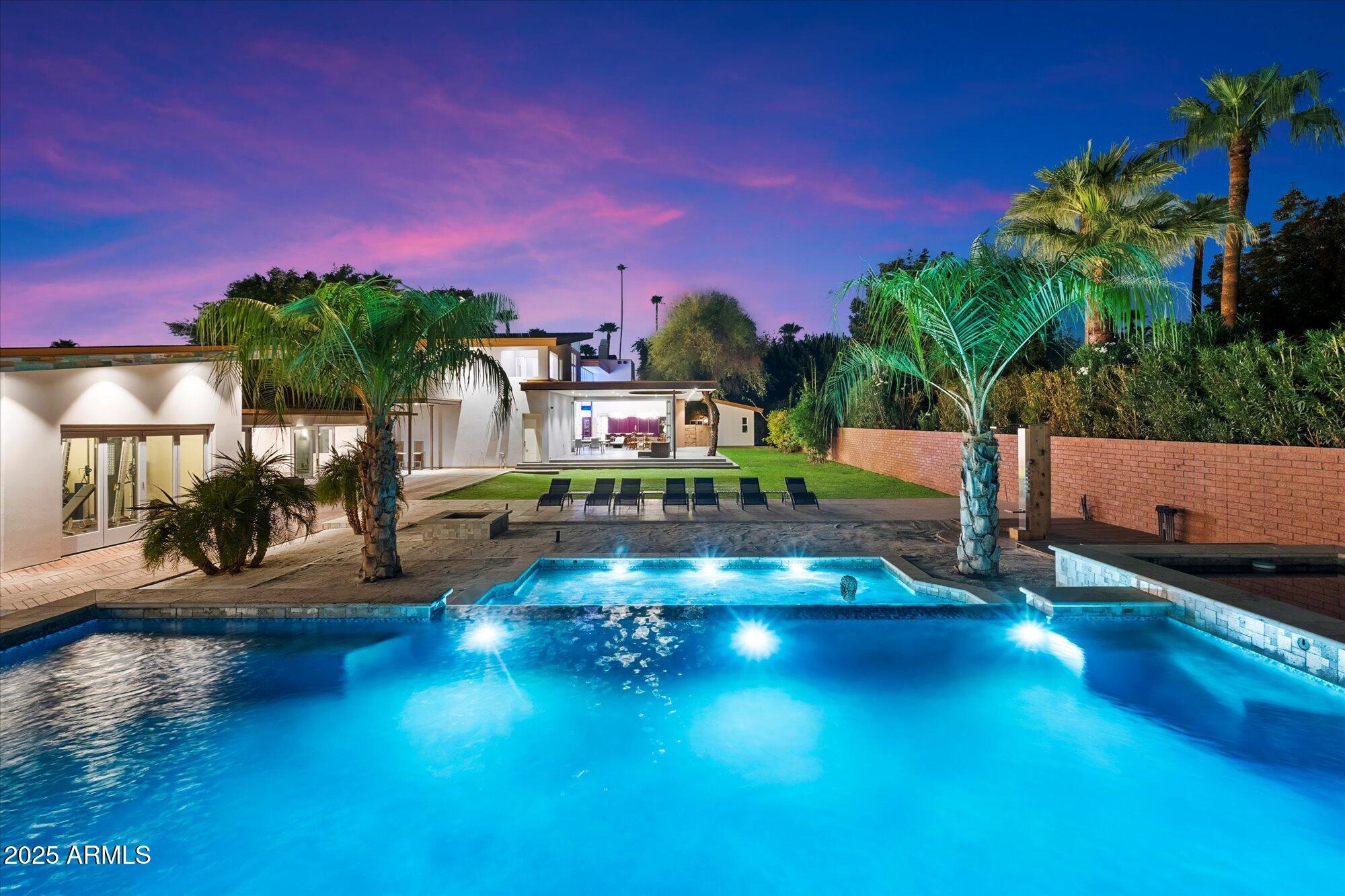 341 East Monte Vista Road Phoenix, AZ 85004 - Photo 68 of 78 096-Pool