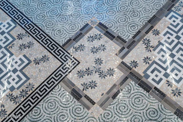 $5,700,000 | 341 East Monte Vista Road, Phoenix, AZ 85004