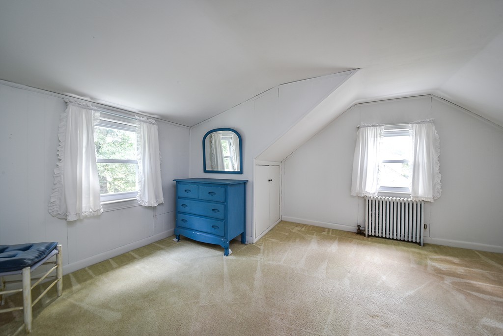 16 Londonderry Road Framingham, MA 01701 - Photo 12 of 19 Gallery Image 12