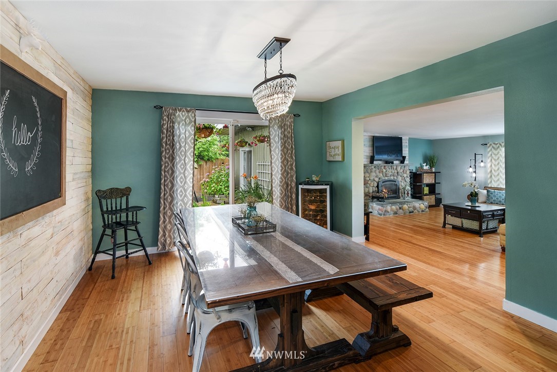 745 Rasmussen Lane Bremerton, WA 98310 - Photo 8 of 25 Gallery Image 8