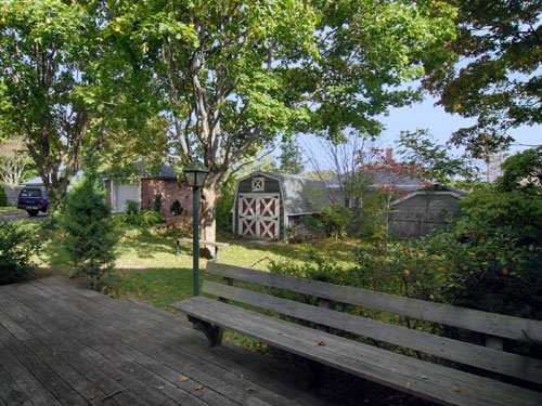 70 Whitcomb Road East Providence, RI 02915 - Photo 6 of 8 Yard/Garden.