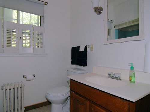 70 Whitcomb Road East Providence, RI 02915 - Photo 8 of 8 Other.