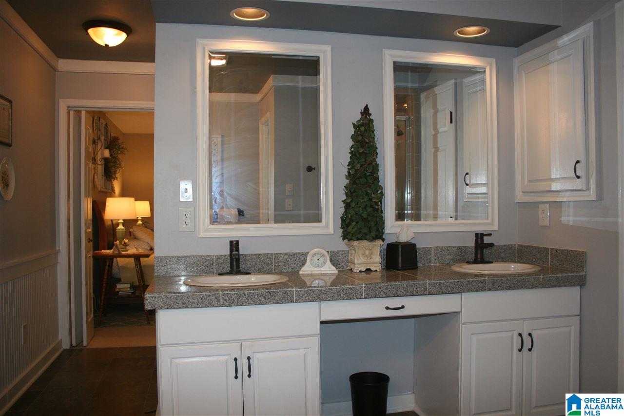 26 Shades Crest Road Birmingham, AL 35226 - Photo 19 of 32