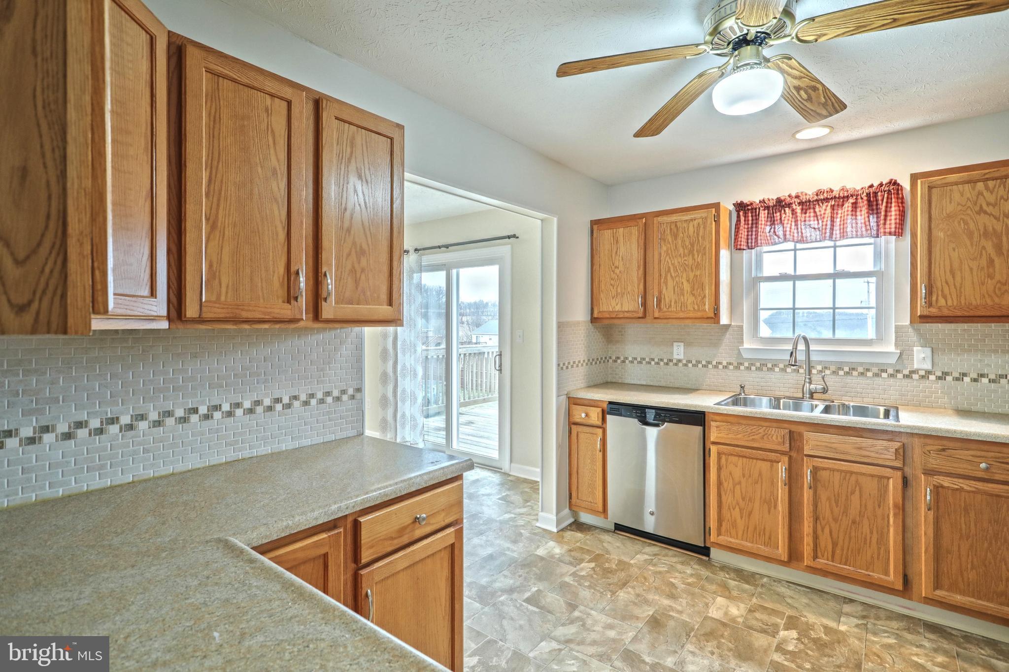 175 Cold Stream Trail Felton, PA 17322 - Photo 11 of 32 Gallery Image 11