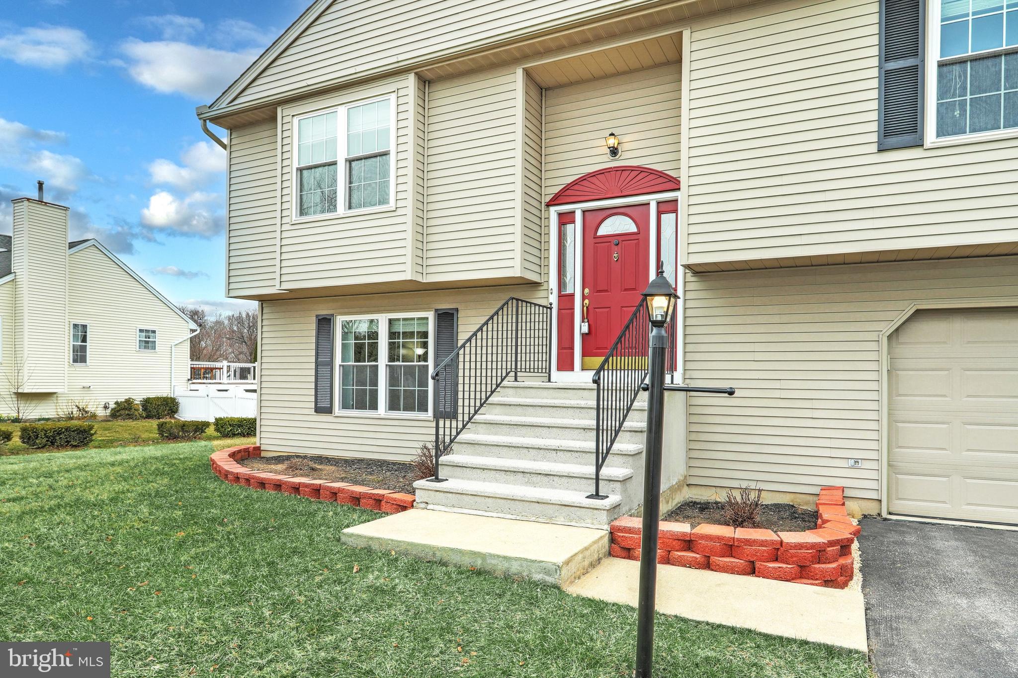 175 Cold Stream Trail Felton, PA 17322 - Photo 3 of 32 Gallery Image 3