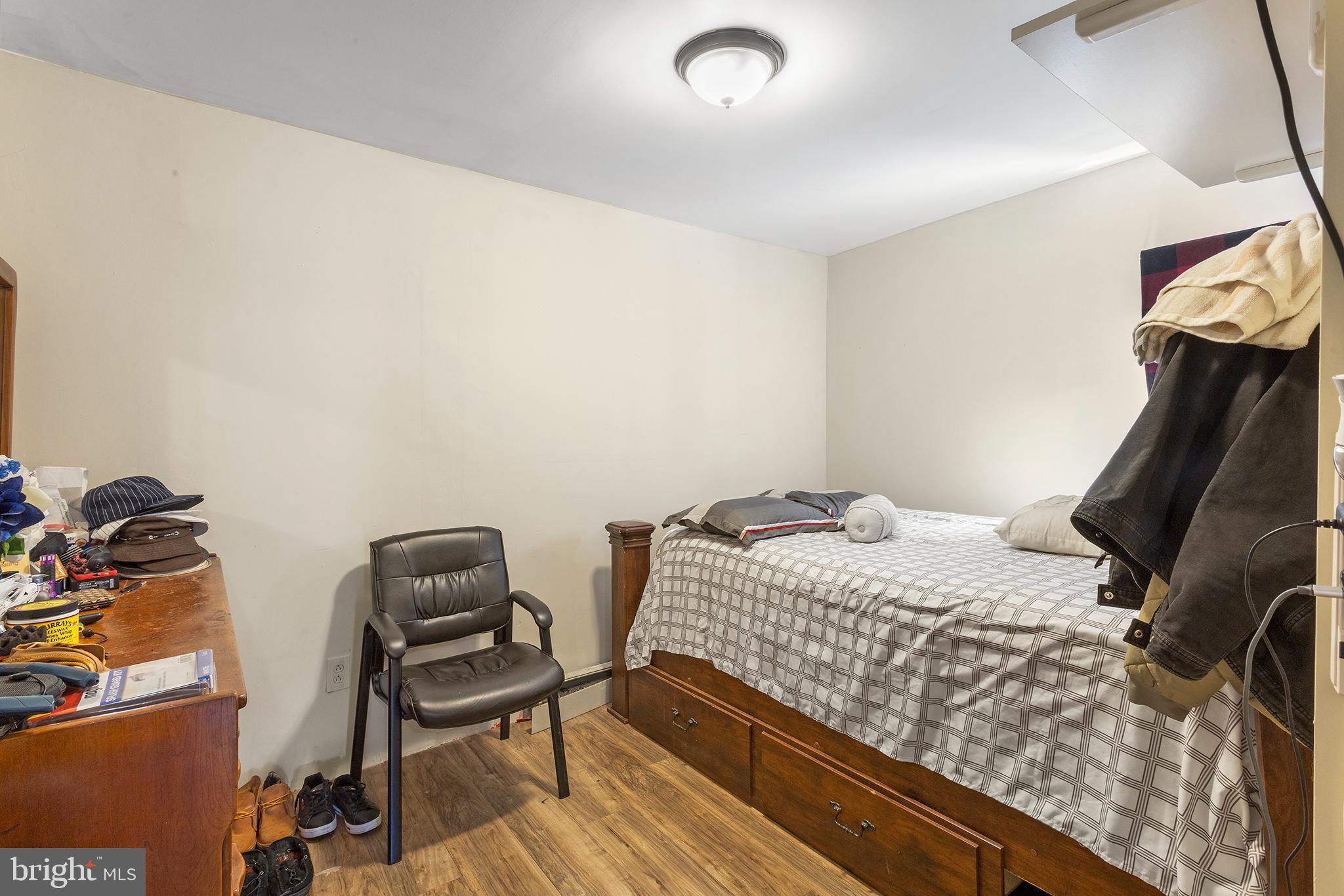 1068 Pennington Road Ewing, NJ 08618 - Photo 16 of 20