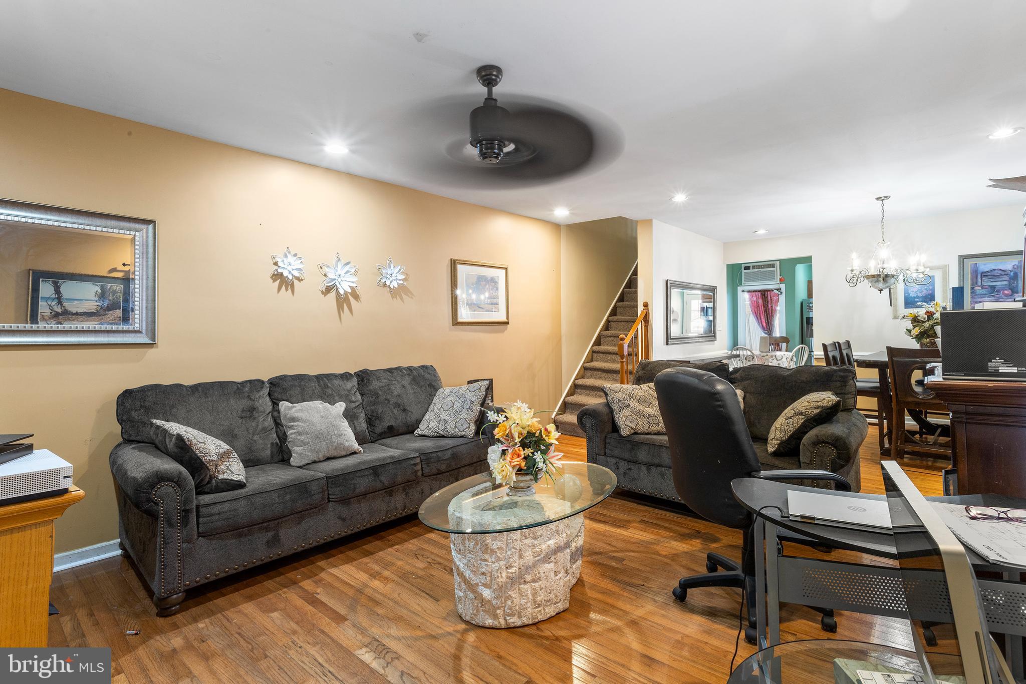 1068 Pennington Road Ewing, NJ 08618 - Photo 2 of 20