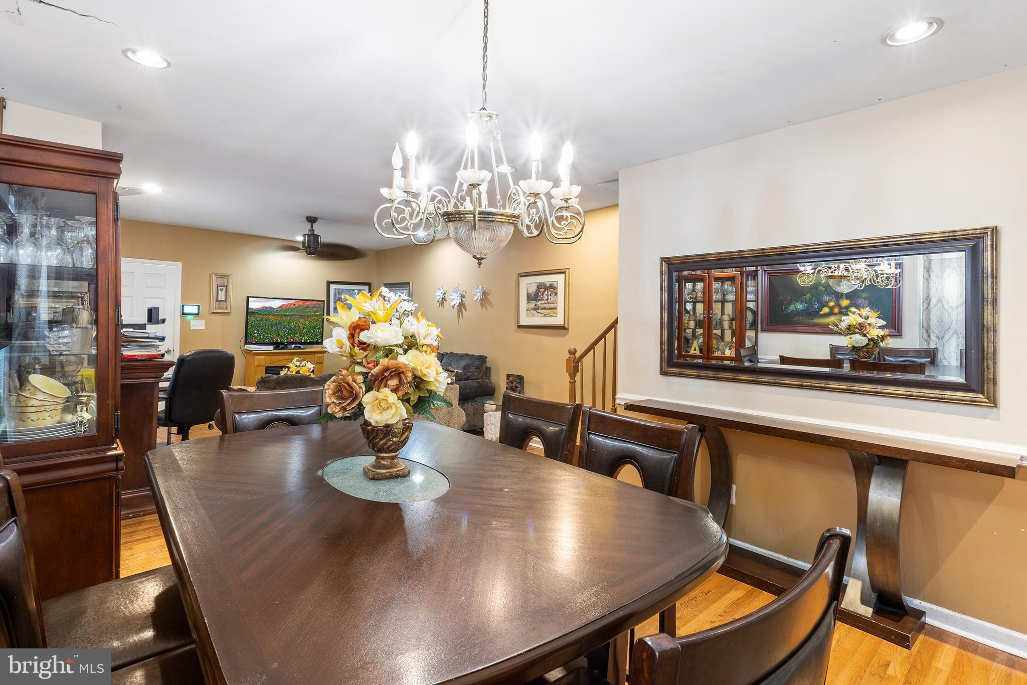 1068 Pennington Road Ewing, NJ 08618 - Photo 5 of 20