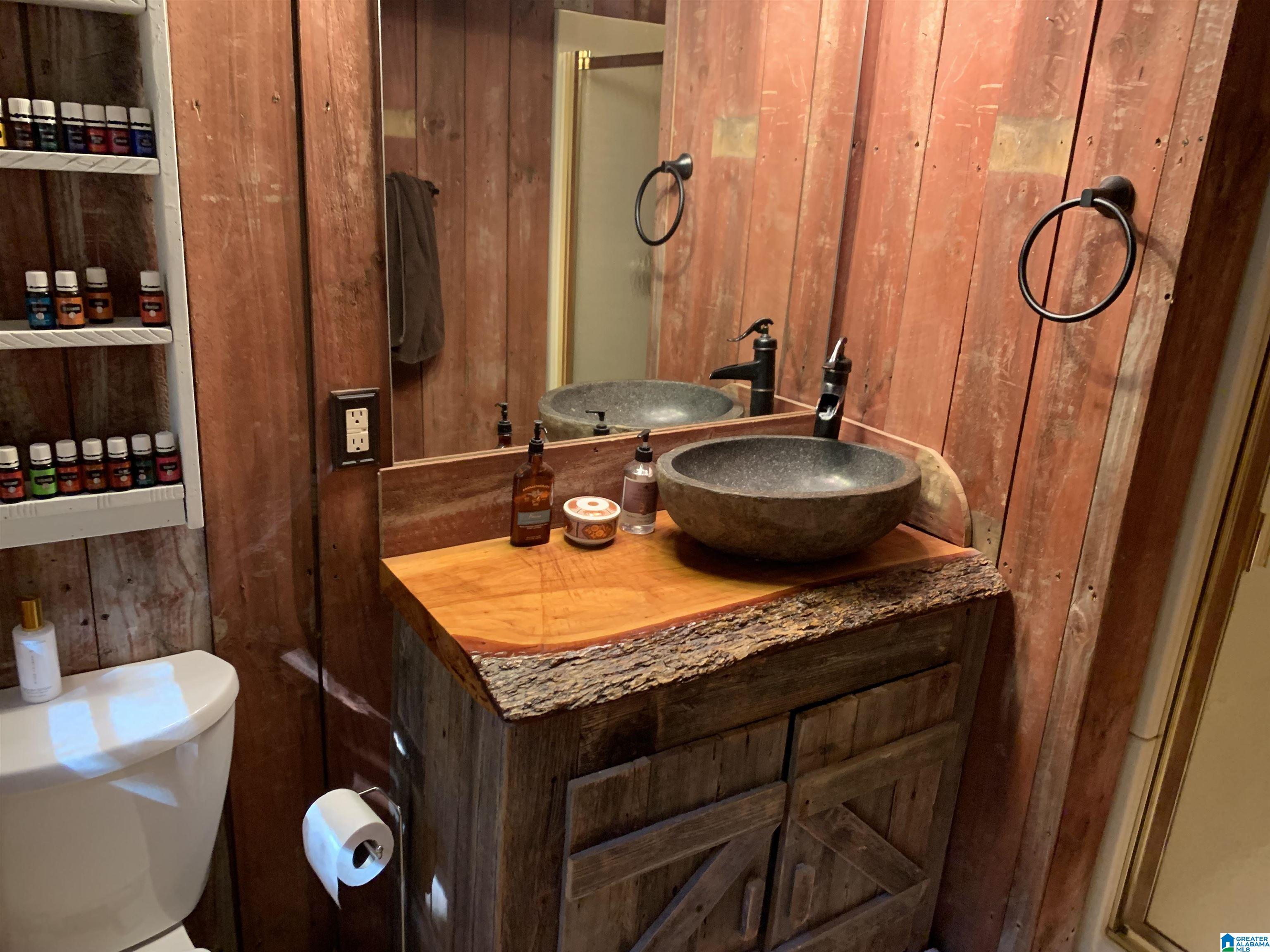 945 Mill Creek Road Warrior, AL 35180 - Photo 10 of 19