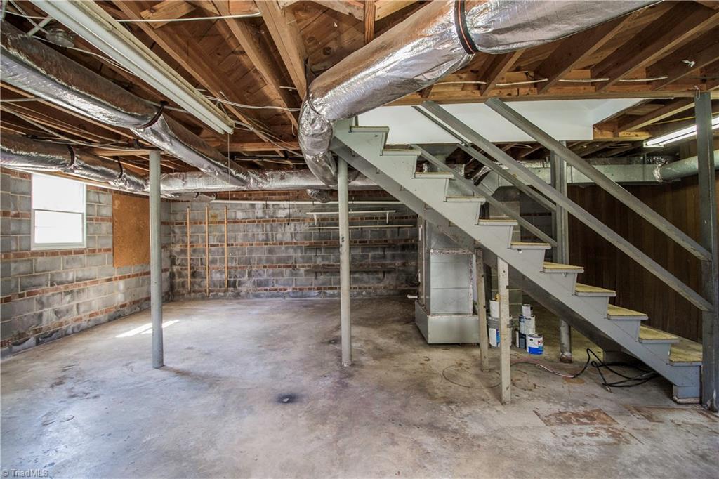 2611 Ingram Road High Point, NC 27263 - Photo 14 of 30 Gallery Image 14