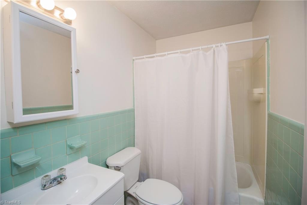 2611 Ingram Road High Point, NC 27263 - Photo 26 of 30 Gallery Image 26