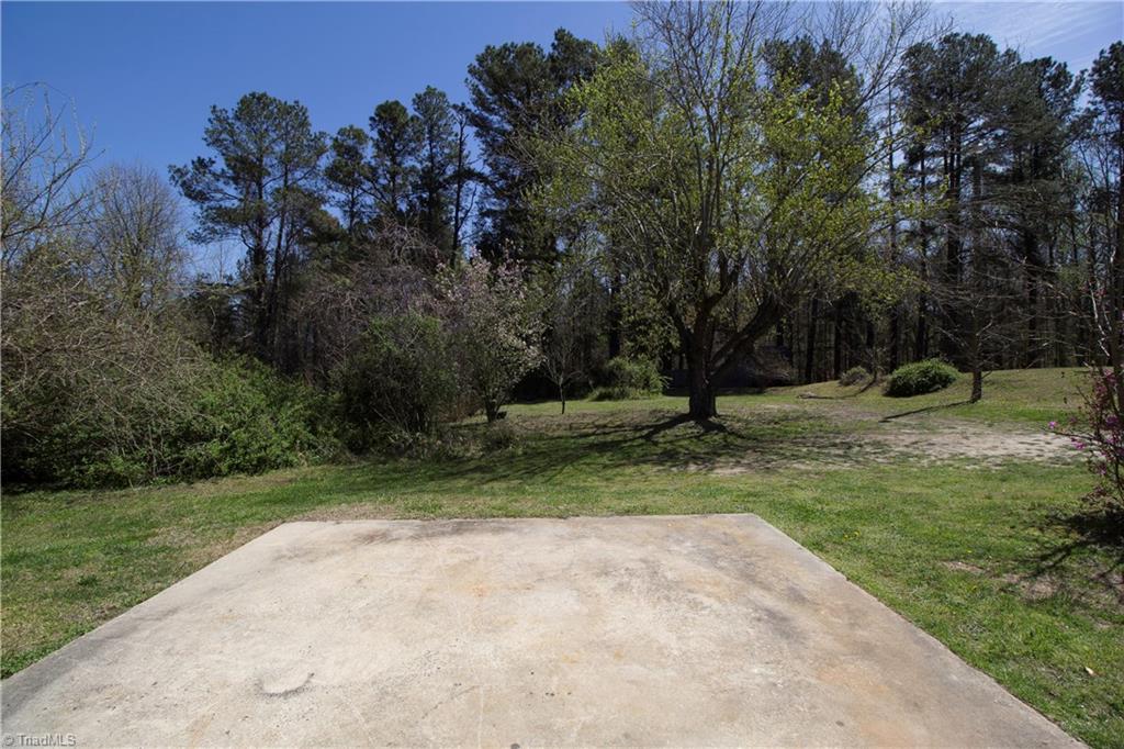 2611 Ingram Road High Point, NC 27263 - Photo 29 of 30 Gallery Image 29