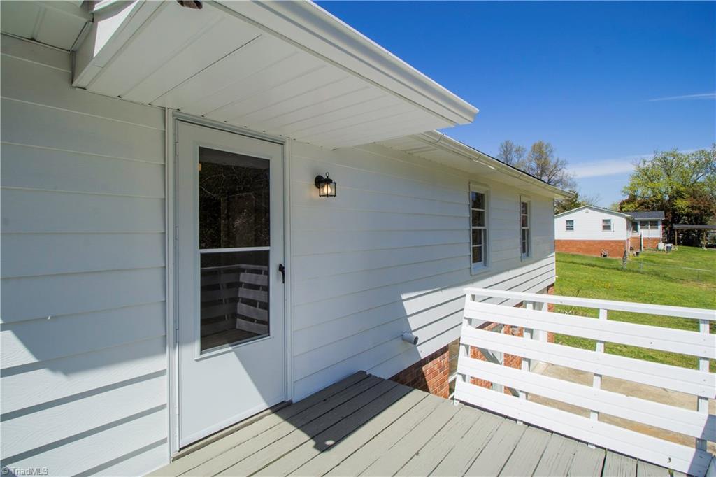 2611 Ingram Road High Point, NC 27263 - Photo 8 of 30 Gallery Image 8