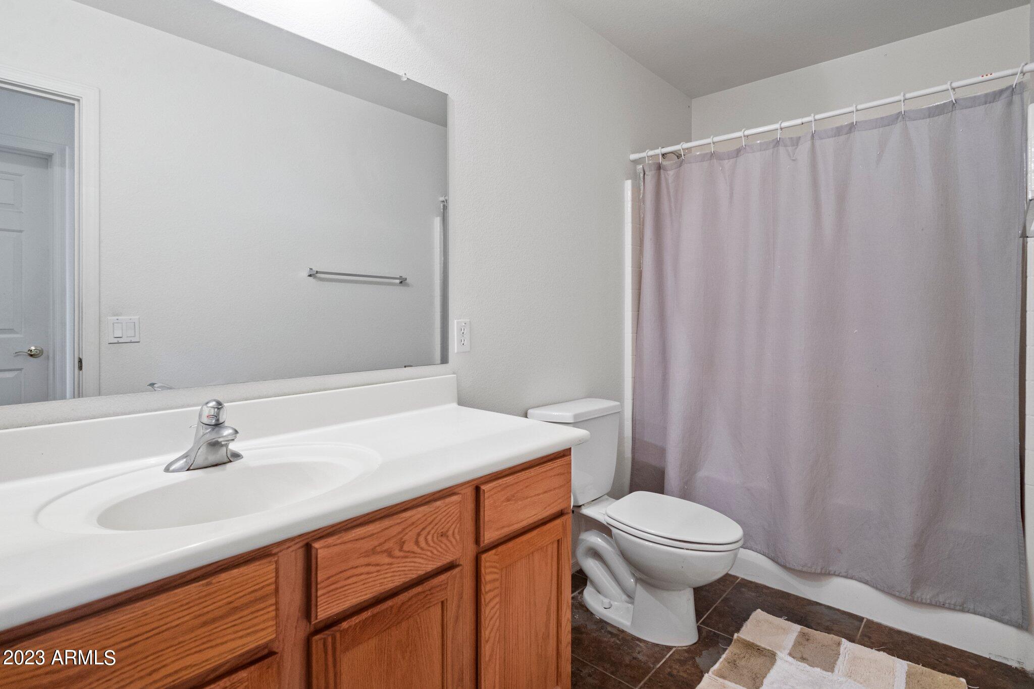 17831 North Madison Road Maricopa, AZ 85139 - Photo 13 of 19 14-web-or-mls-DSC_6809