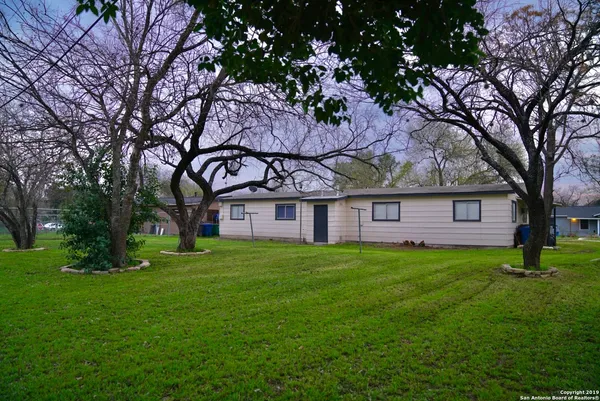 $975 | 1129 Shadwell Drive, San Antonio, TX 78228