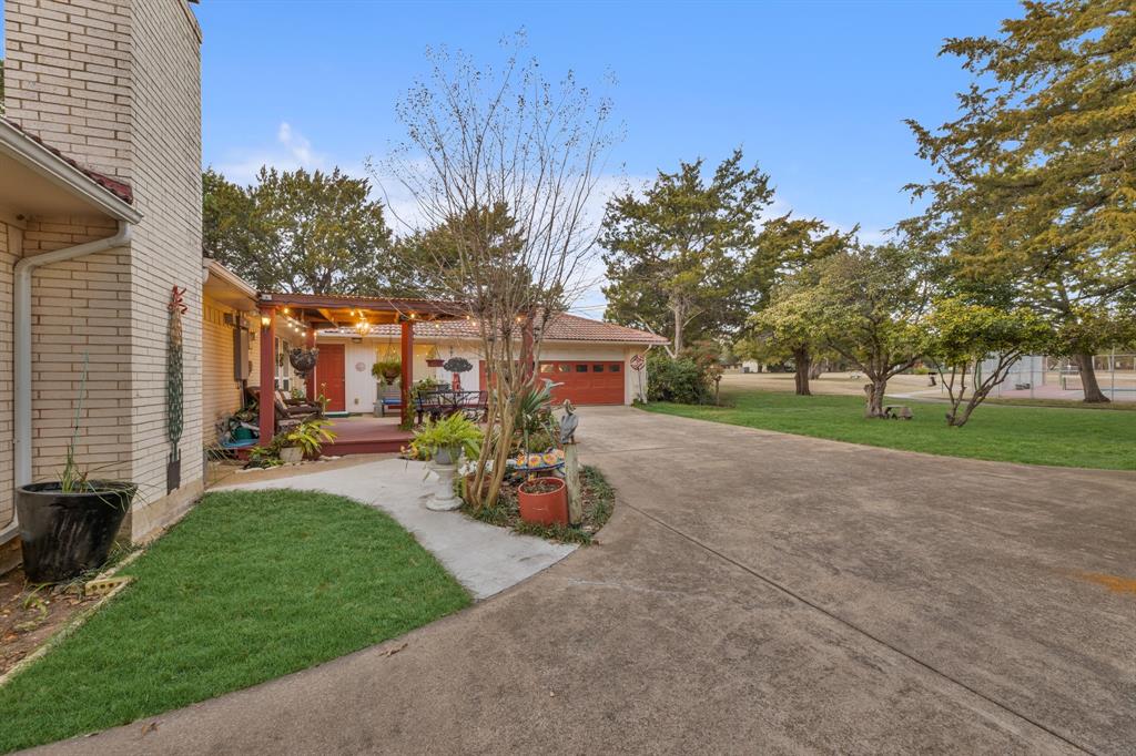 807 Middle Run Duncanville, TX 75137 - Photo 35 of 40