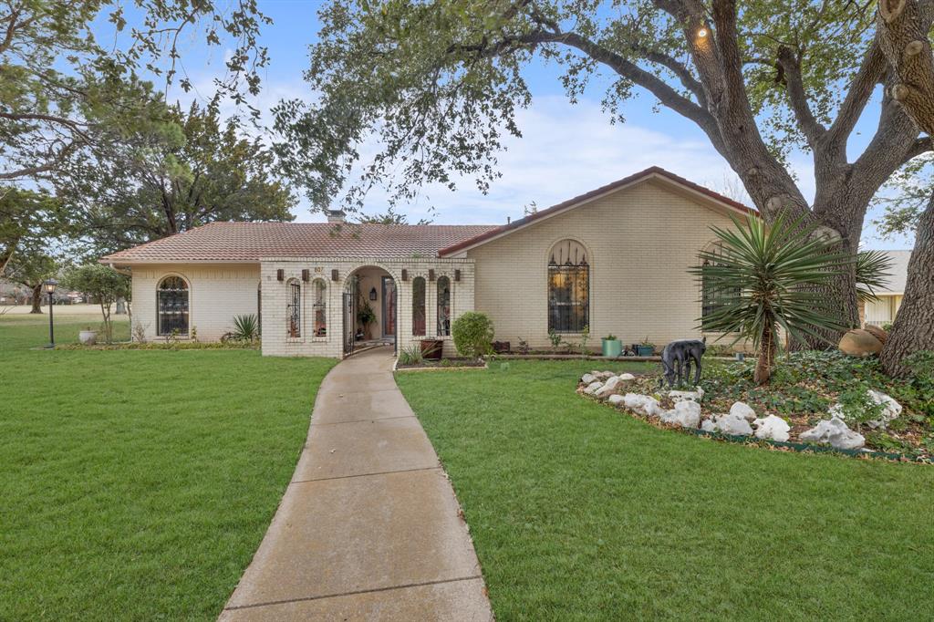 807 Middle Run Duncanville, TX 75137 - Photo 4 of 40