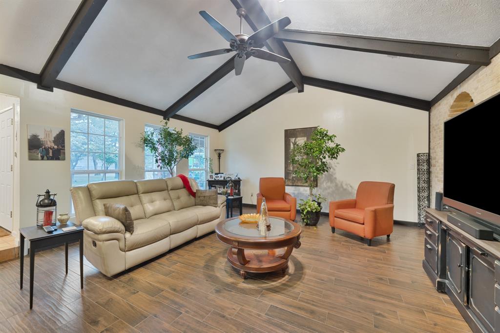 807 Middle Run Duncanville, TX 75137 - Photo 9 of 40