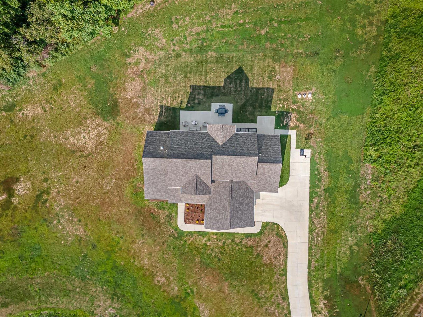 6033 Monarch Crossing Waterloo, IL 62298 - Photo 40 of 46